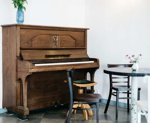 Bien emballer son piano pour le transporter