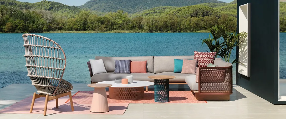 Décorer votre espace extérieur avec la gamme de meubles Kettal