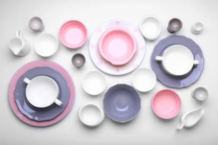 Des idées de services de vaisselle pour votre décoration de maison