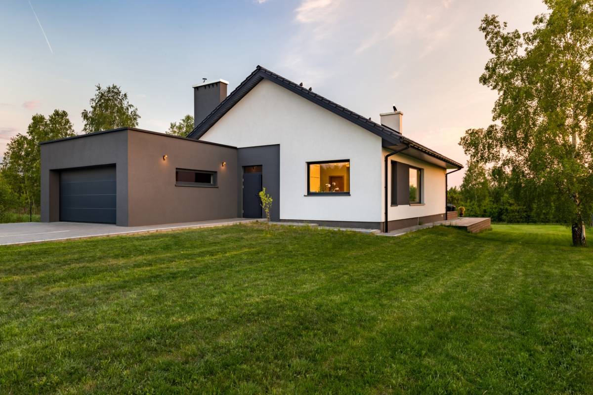 Quand est-il conseillé de construire une maison de plain-pied ?