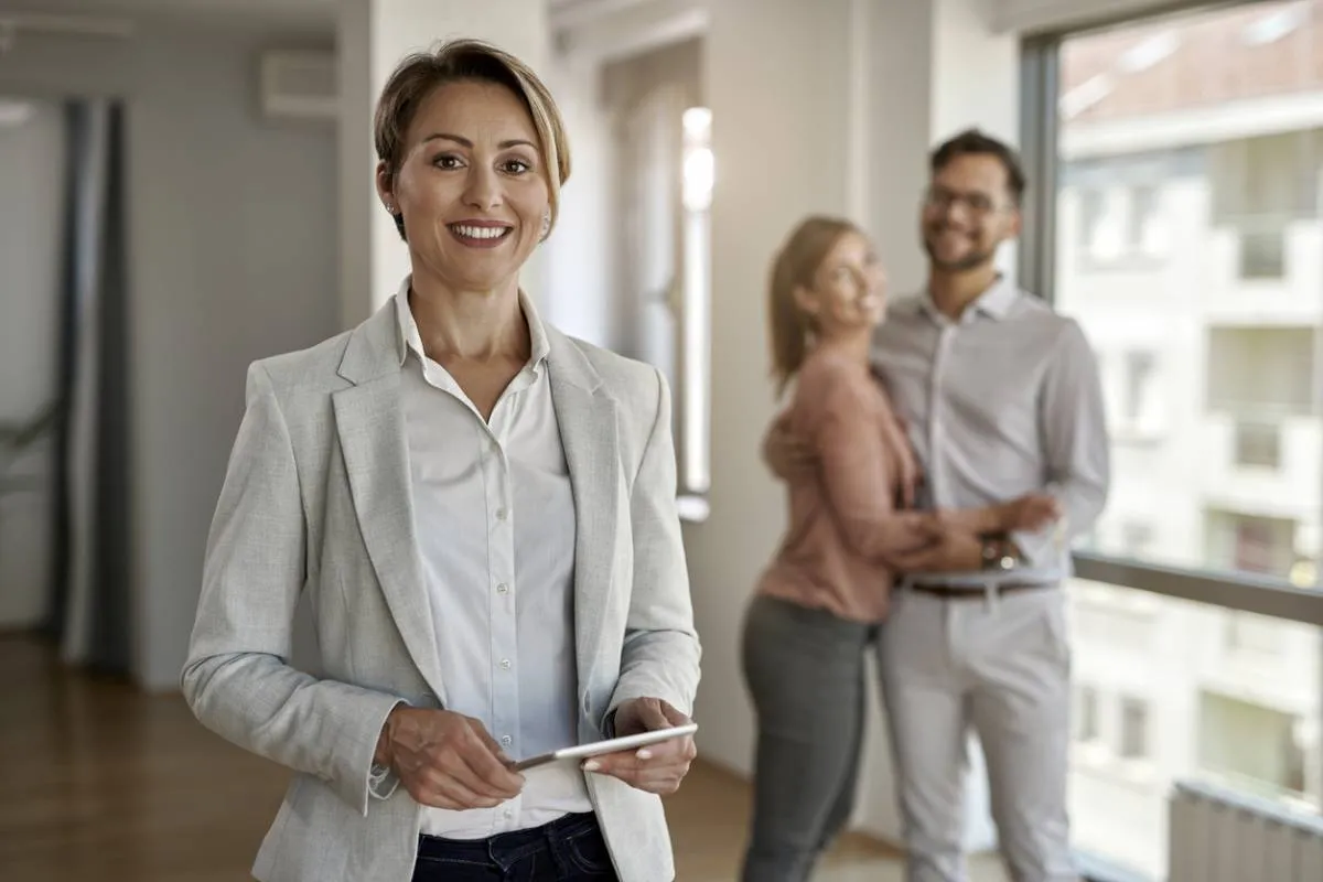 Un agent immobilier indépendant a-t-il des missions supplémentaires ?