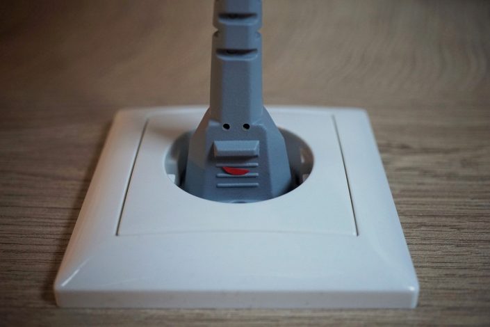 Changer une vieille prise de courant