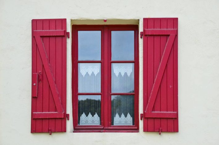 Peut-on faire réaliser des volets battants sur mesure ?