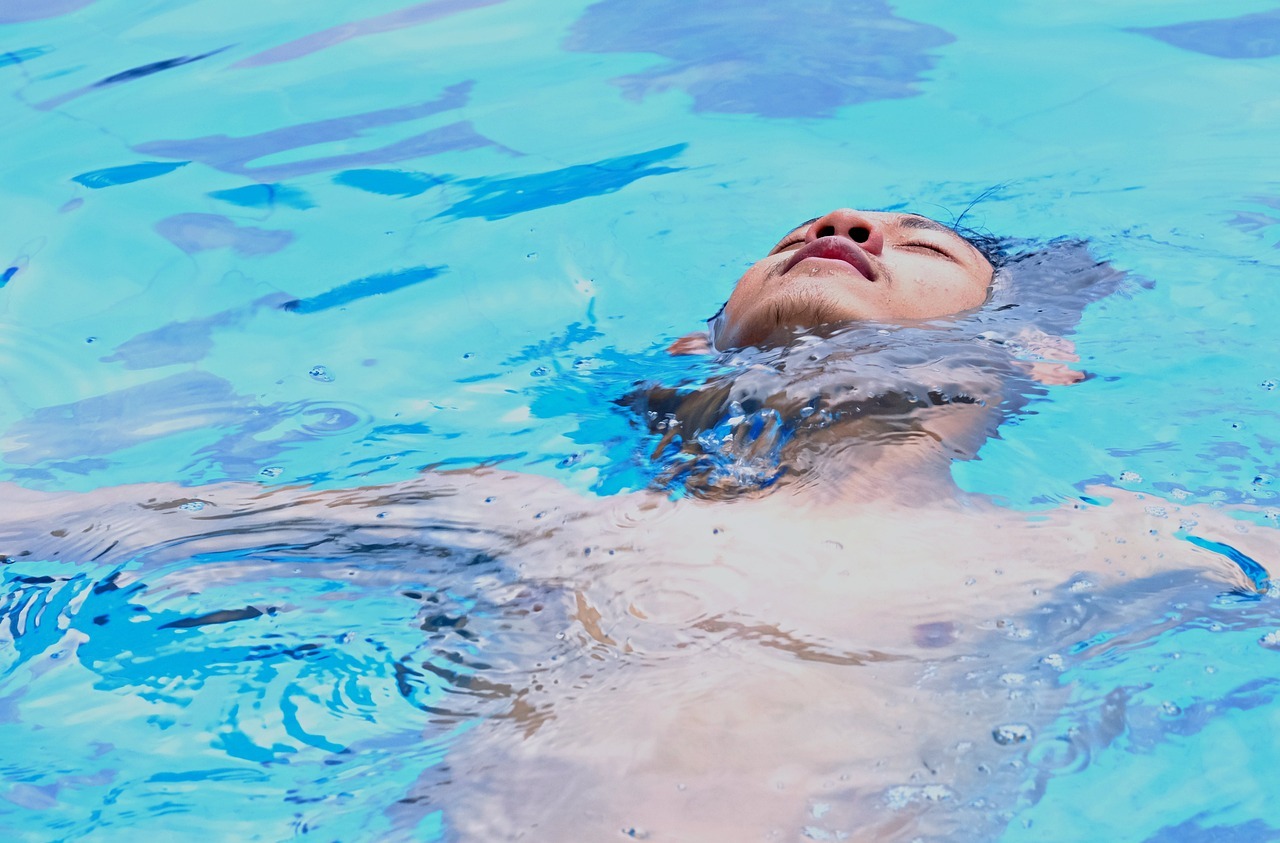 La piscine en polystyrène : avantages et inconvénients