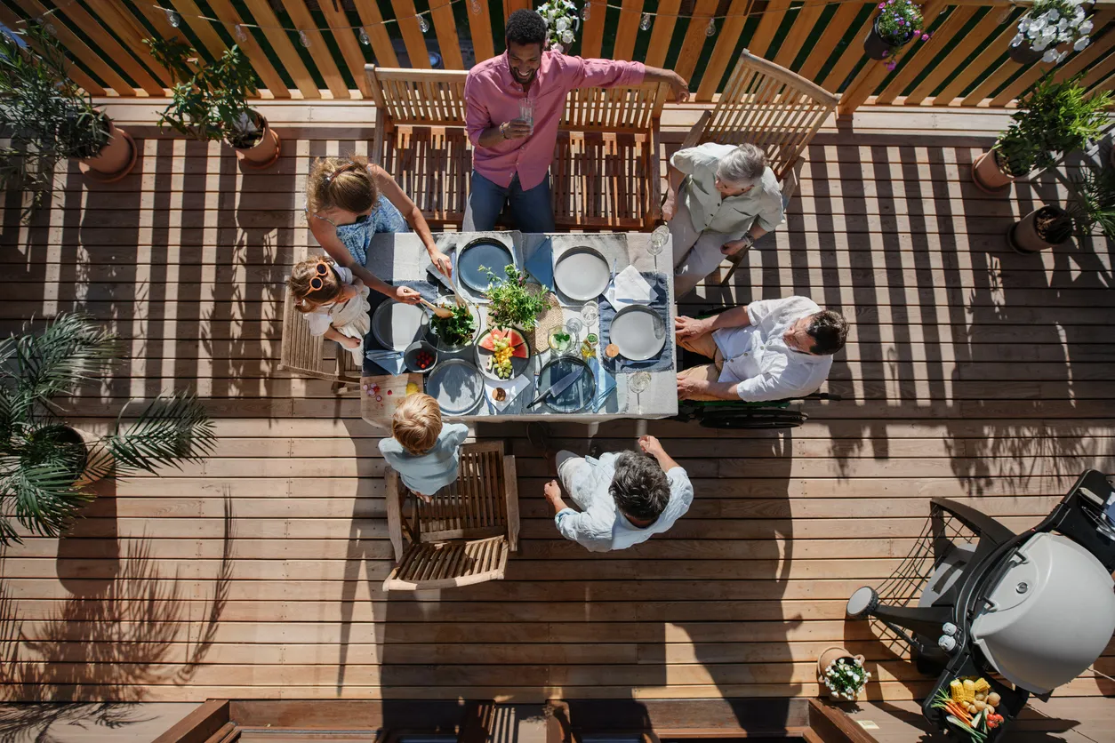 Profitez au maximum de votre terrasse avec les bons accessoires