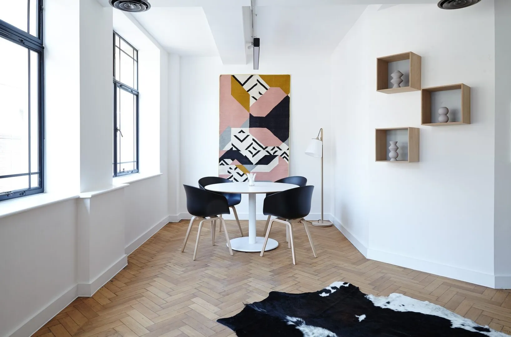 Marqueterie à la maison : Un savoir-faire artisanal pour sublimer vos meubles