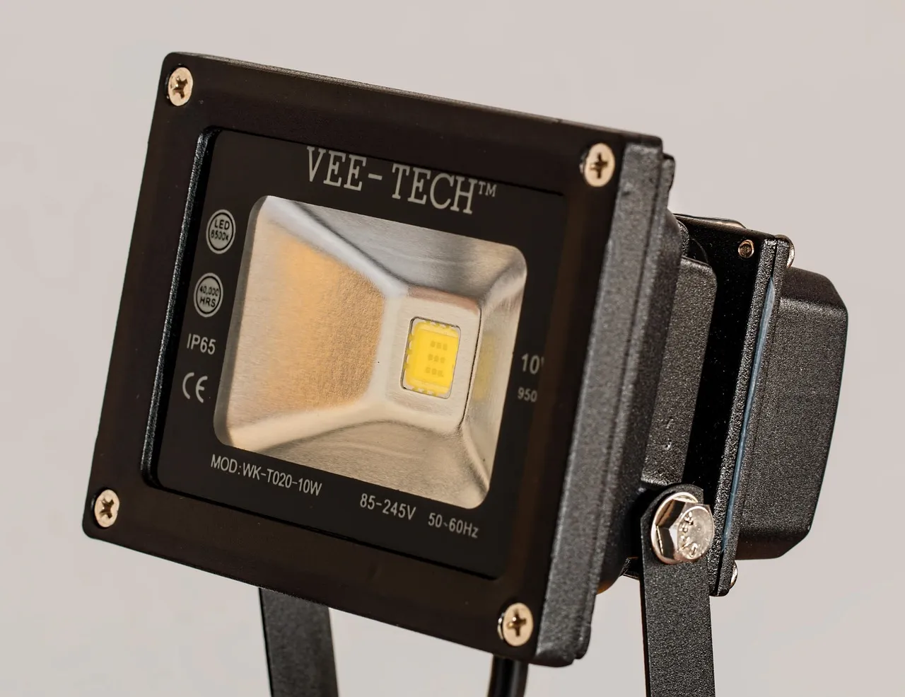 Pourquoi choisir un projecteur LED ?