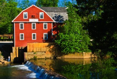 Grange_rénovée_:_comment_combler_le_fossé_entre_rustique_et_moderne_?