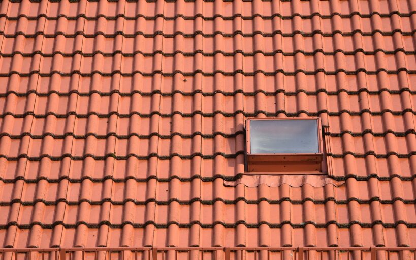 Les_astuces_pour_un_nettoyage_de_toiture_efficace_sur_le_long_terme