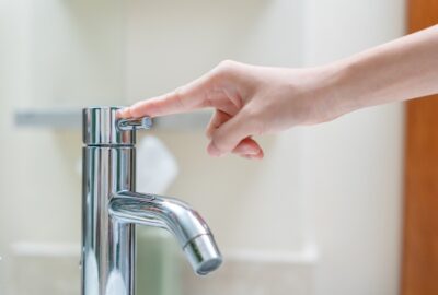 Comment réduire sa facture d’eau grâce à des équipements performants ?