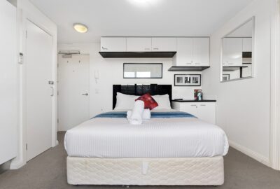 Gagner_plus_d’espace_dans_votre_chambre_à_coucher_avec_un_lit_coffre_