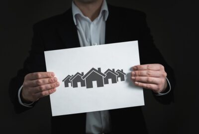 Quels_sont_les_avantages_à_passer_par_une_agence_immobilière_à_Tours_?
