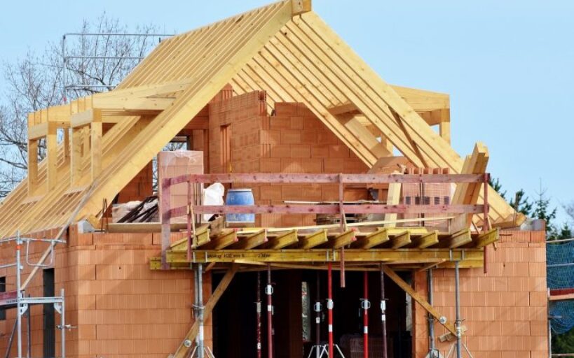 Construire_une_maison:_de_l’achat_du_terrain_à_la_mise_en_place_du_jardin