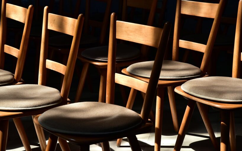 5_indicateurs_pour_identifier_une_vraie_chaise_Baumann_pour_votre_maison