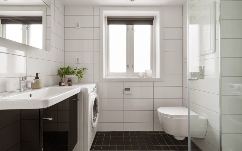Guide_Étape_par_Étape:_Comment_Peindre_le_Carrelage_de_votre_Salle_de_Bain