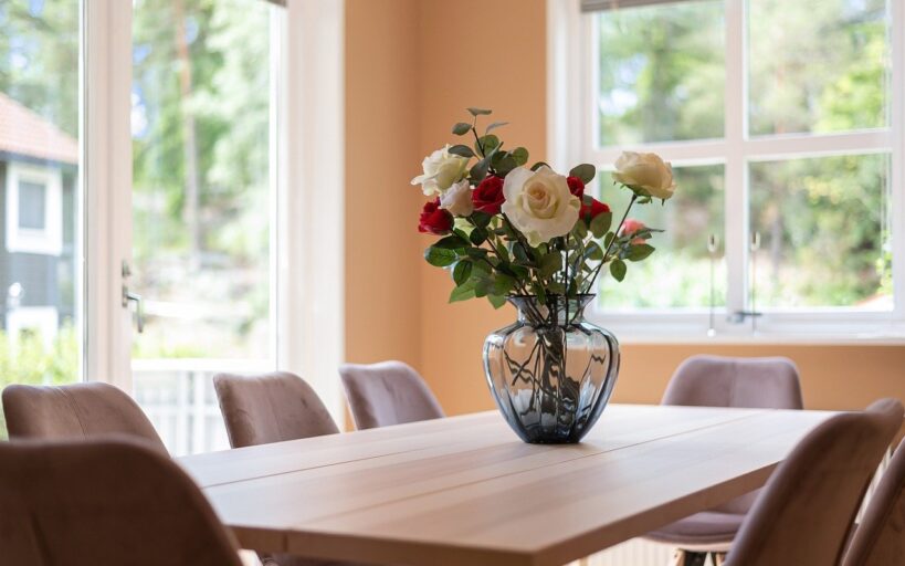 Le_charme_intemporel_des_tables_extensibles_:_fonctionnalité_rencontre_design