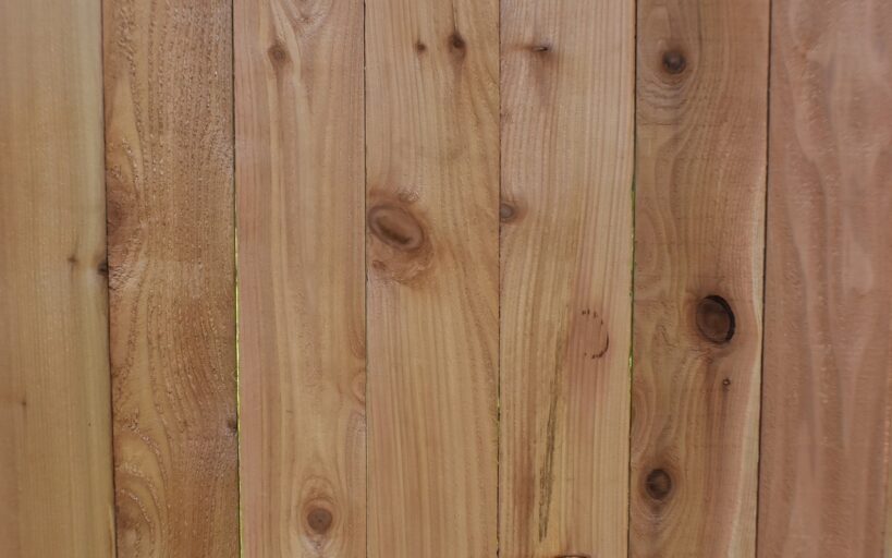 Guide_pratique_pour_l_entretien_et_la_finition_du_bois_intérieur_et_extérieur