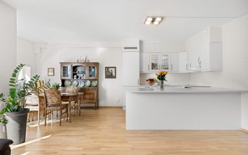 Faire_sa_cuisine_soi_même_ou_la_faire_poser_?_Quelle_est_la_meilleure_solution_?
