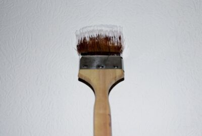 Conseils_pour_trouver_le_meilleur_artisan_peintre_pour_votre_rénovation_de_maison