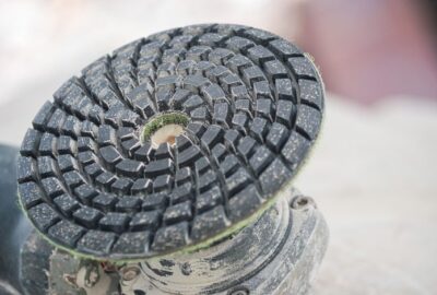 Une_recette_DIY_de_détachant_d_eau_dure_pour_nettoyer_les_toilettes_et_plus_encore_!