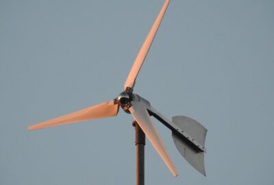 Eolienne_maison_:_Comment_l’autoproduction_d’électricité_pourrait_transformer_votre_vie_?