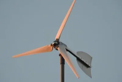 Eolienne_maison_:_Comment_l’autoproduction_d’électricité_pourrait_transformer_votre_vie_?