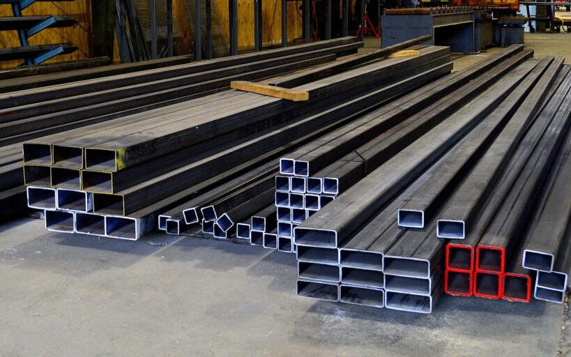 Les_tubes_en_acier,_éléments_indispensables_pour_la_réalisation_de_travaux_de_bricolages