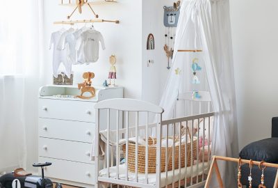 Créer une chambre de nouveau-né apaisante et sécurisée : conseils pour un cocon rassurant !