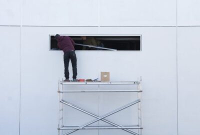 UN_ARTISAN_DU_BÂTIMENT:_LE_MÉTIER_DE_PLAQUISTEUN_ARTISAN_DU_BÂTIMENT:_LE_MÉTIER_DE_PLAQUISTE