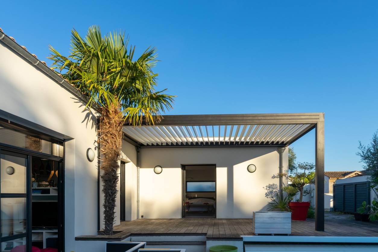 pergola bioclimatique lames