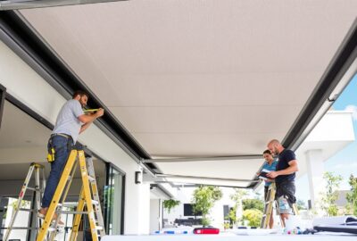 remplacer une toile de store banne